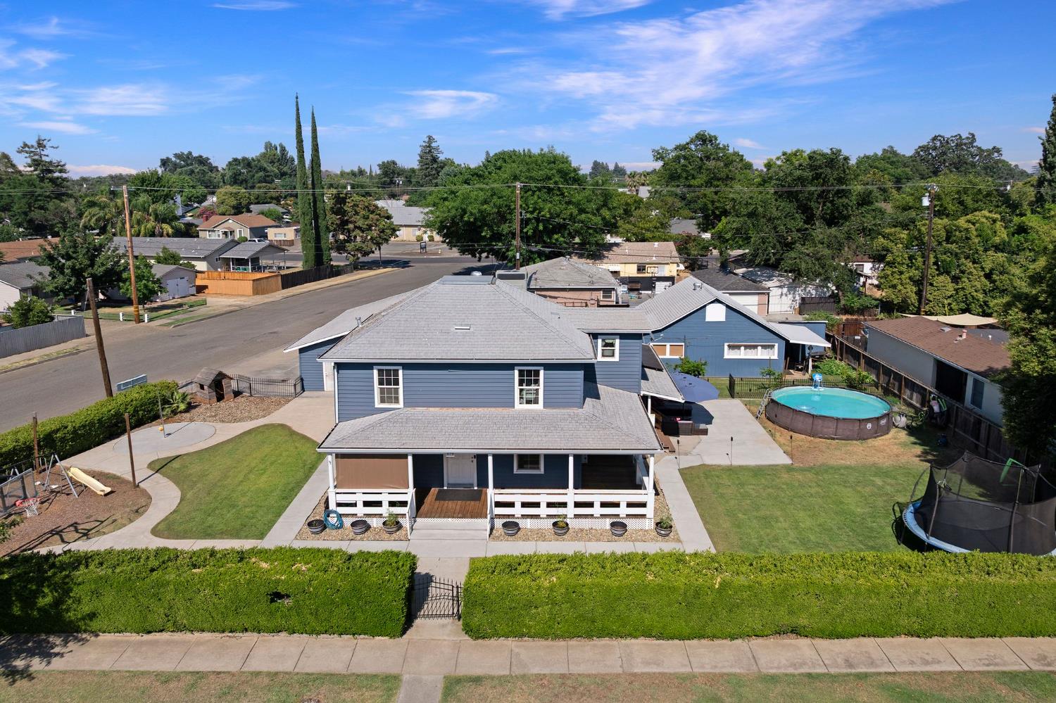 Detail Gallery Image 3 of 89 For 870 Vermont St, Gridley,  CA 95948 - 5 Beds | 3/1 Baths