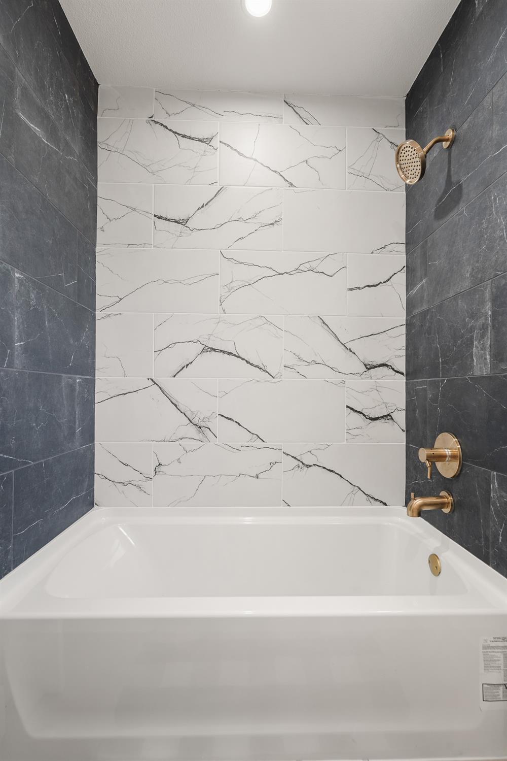 Detail Gallery Image 24 of 48 For 9311 Sundance Ln, Stockton,  CA 95210 - 4 Beds | 2 Baths