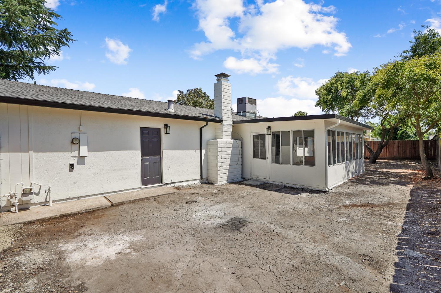 Detail Gallery Image 40 of 48 For 9311 Sundance Ln, Stockton,  CA 95210 - 4 Beds | 2 Baths