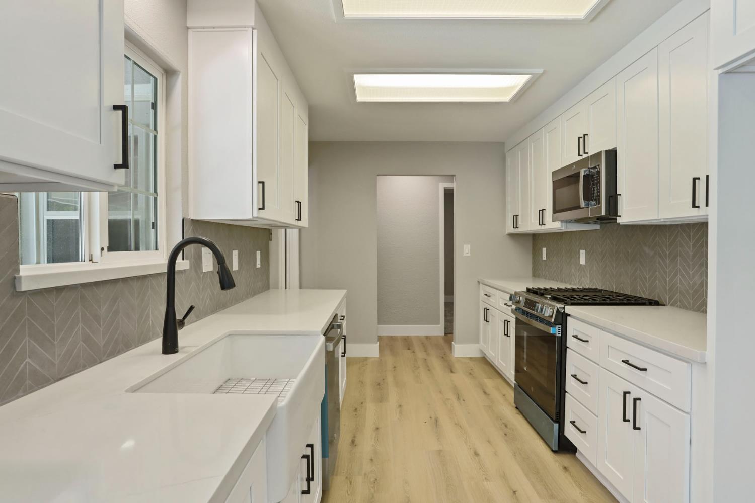 Detail Gallery Image 20 of 51 For 1056 Maria Dr, Oakdale,  CA 95361 - 3 Beds | 2 Baths