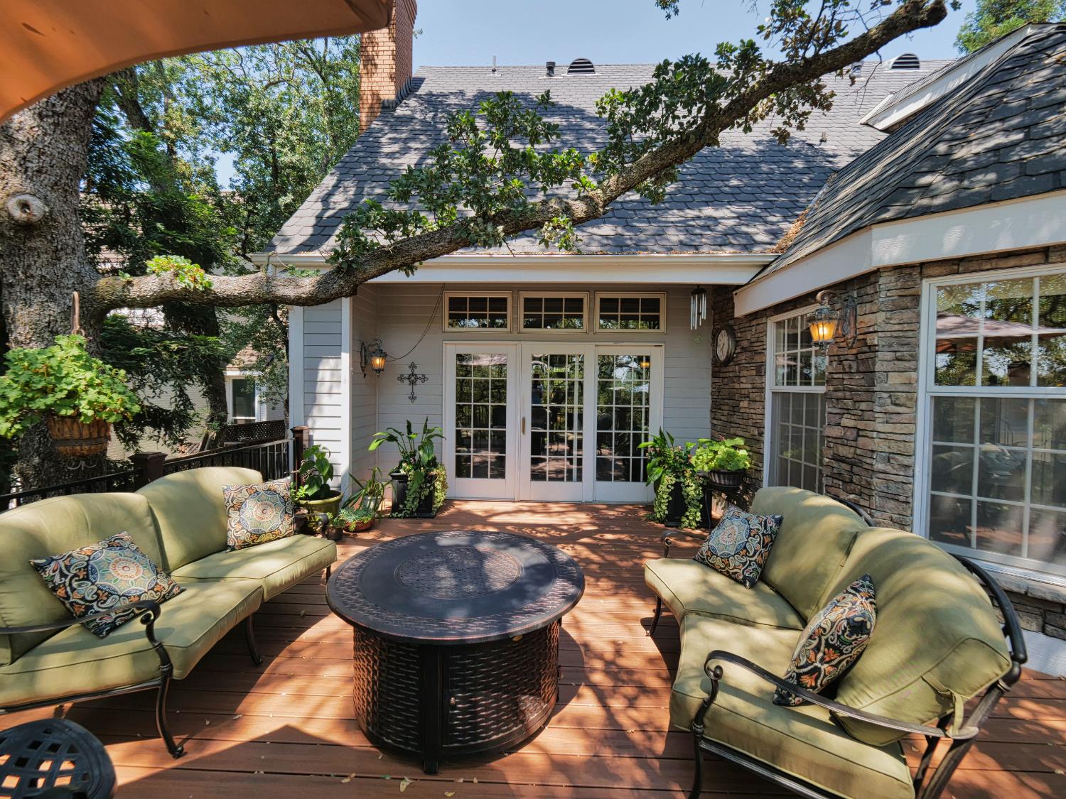 Detail Gallery Image 24 of 37 For 9736 Snowberry Way, Orangevale,  CA 95662 - 4 Beds | 2/1 Baths