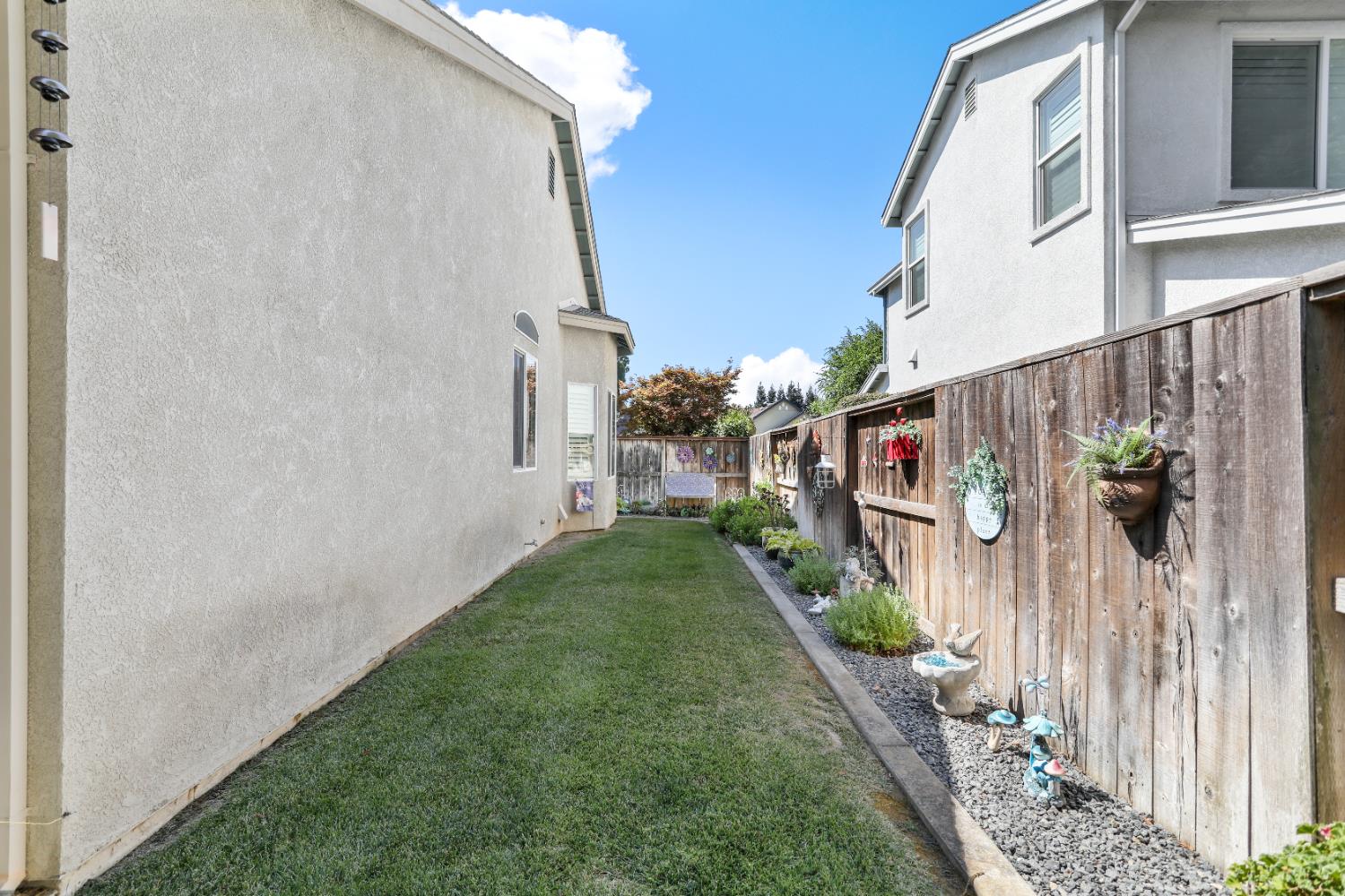 Detail Gallery Image 37 of 38 For 2545 Rose Hill Ln, Riverbank,  CA 95367 - 4 Beds | 2/1 Baths
