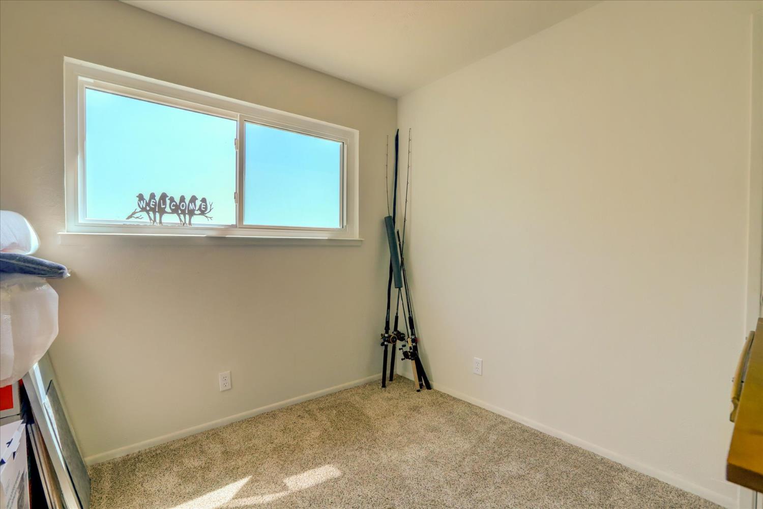 Detail Gallery Image 21 of 53 For 19119 John Born Rd, Penn Valley,  CA 95946 - 3 Beds | 2 Baths