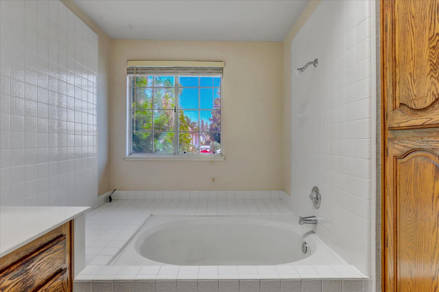 Detail Gallery Image 54 of 85 For 5809 Laguna Quail Way, Elk Grove,  CA 95758 - 4 Beds | 3 Baths