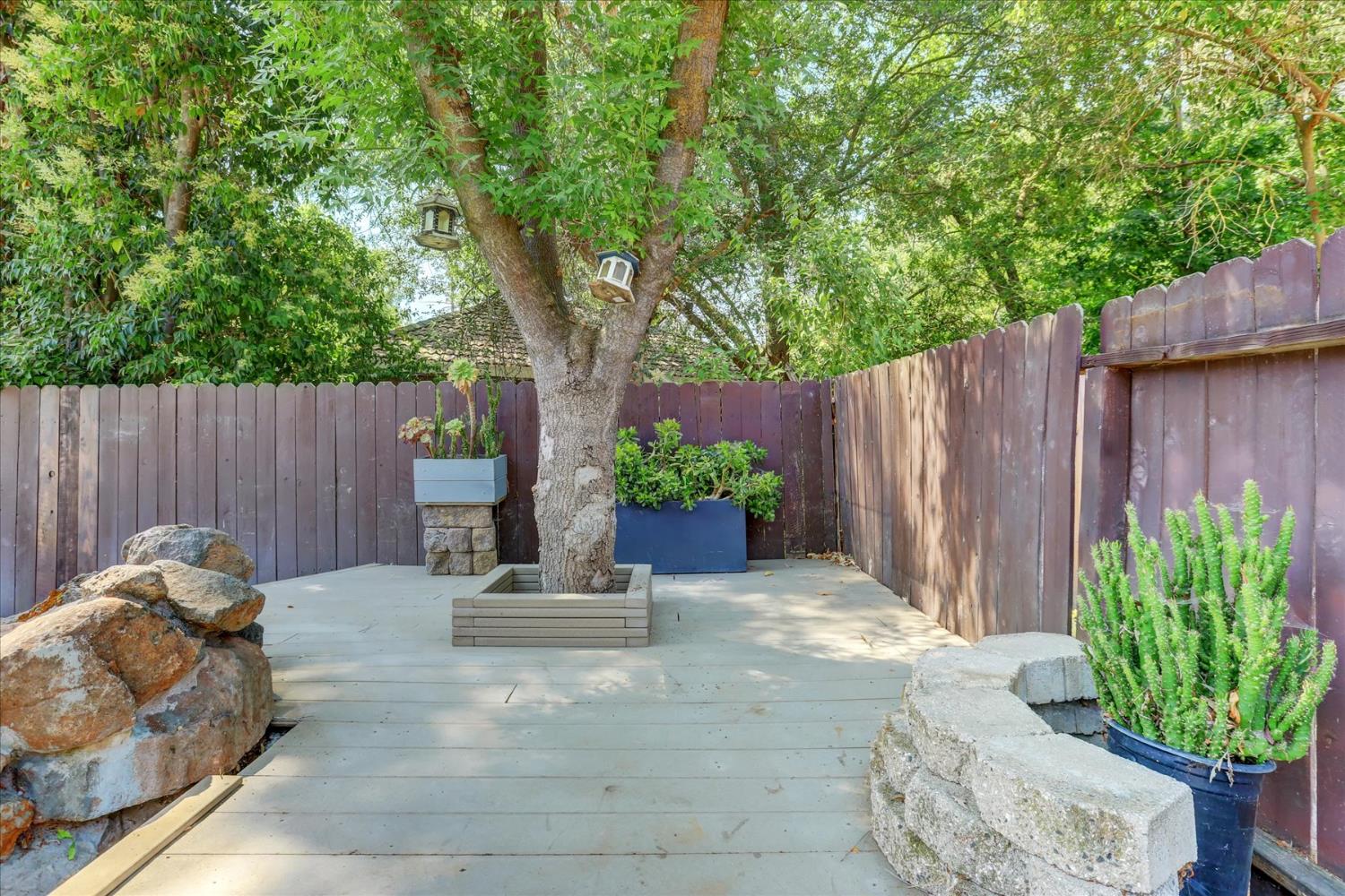 Detail Gallery Image 68 of 85 For 5809 Laguna Quail Way, Elk Grove,  CA 95758 - 4 Beds | 3 Baths