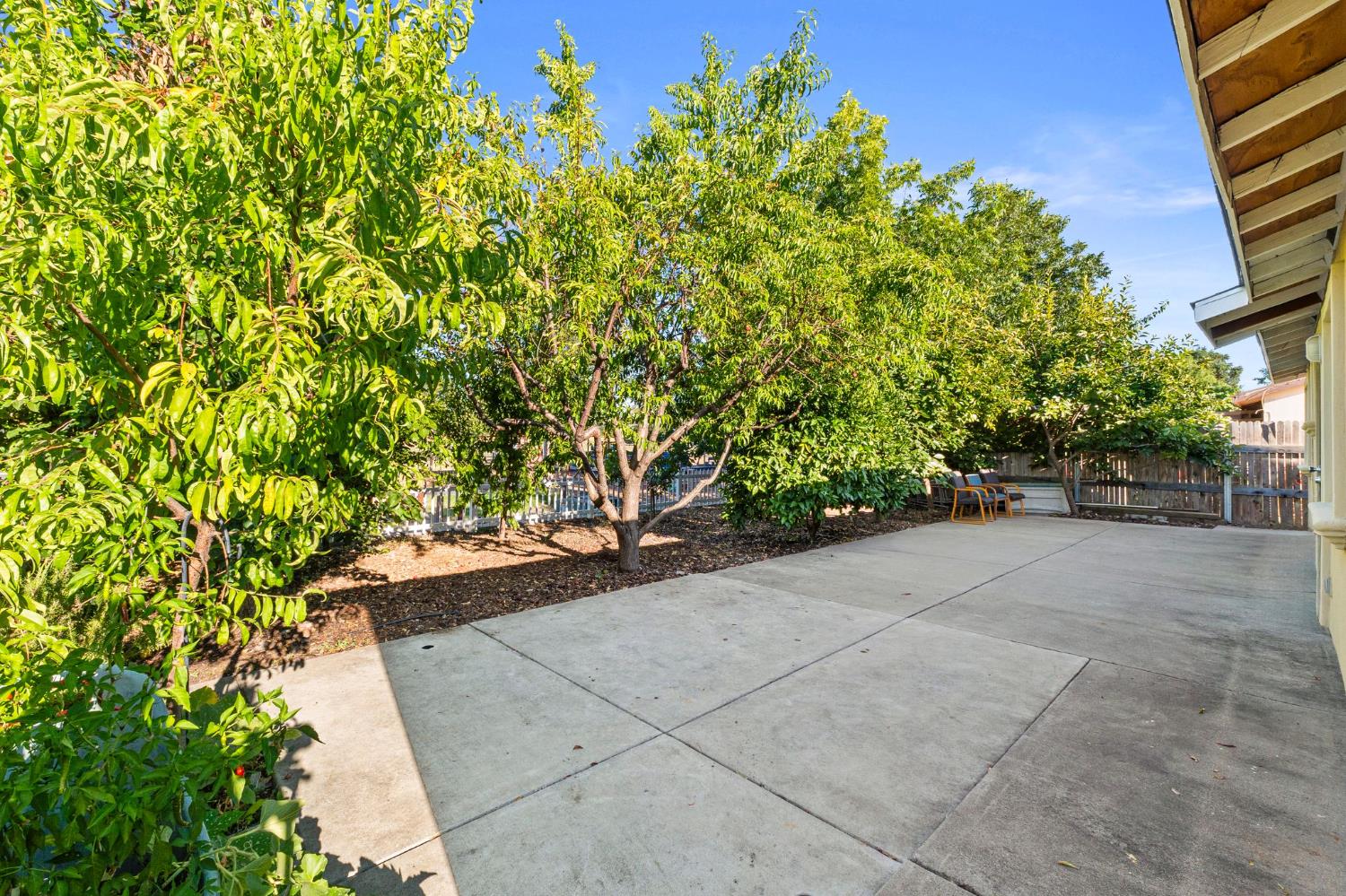 Detail Gallery Image 43 of 43 For 7346 Holbrook Way, North Highlands,  CA 95660 - 3 Beds | 1 Baths
