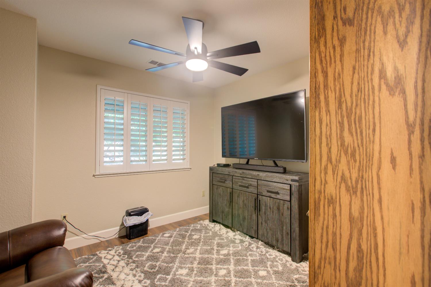 Detail Gallery Image 13 of 57 For 1320 Fairway Dr, Atwater,  CA 95301 - 3 Beds | 2 Baths