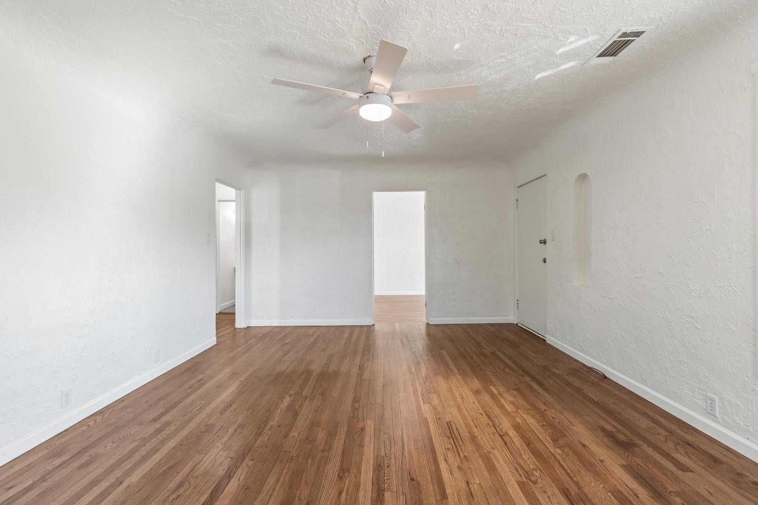 Detail Gallery Image 9 of 27 For 909 3rd St, Modesto,  CA 95351 - 2 Beds | 1 Baths