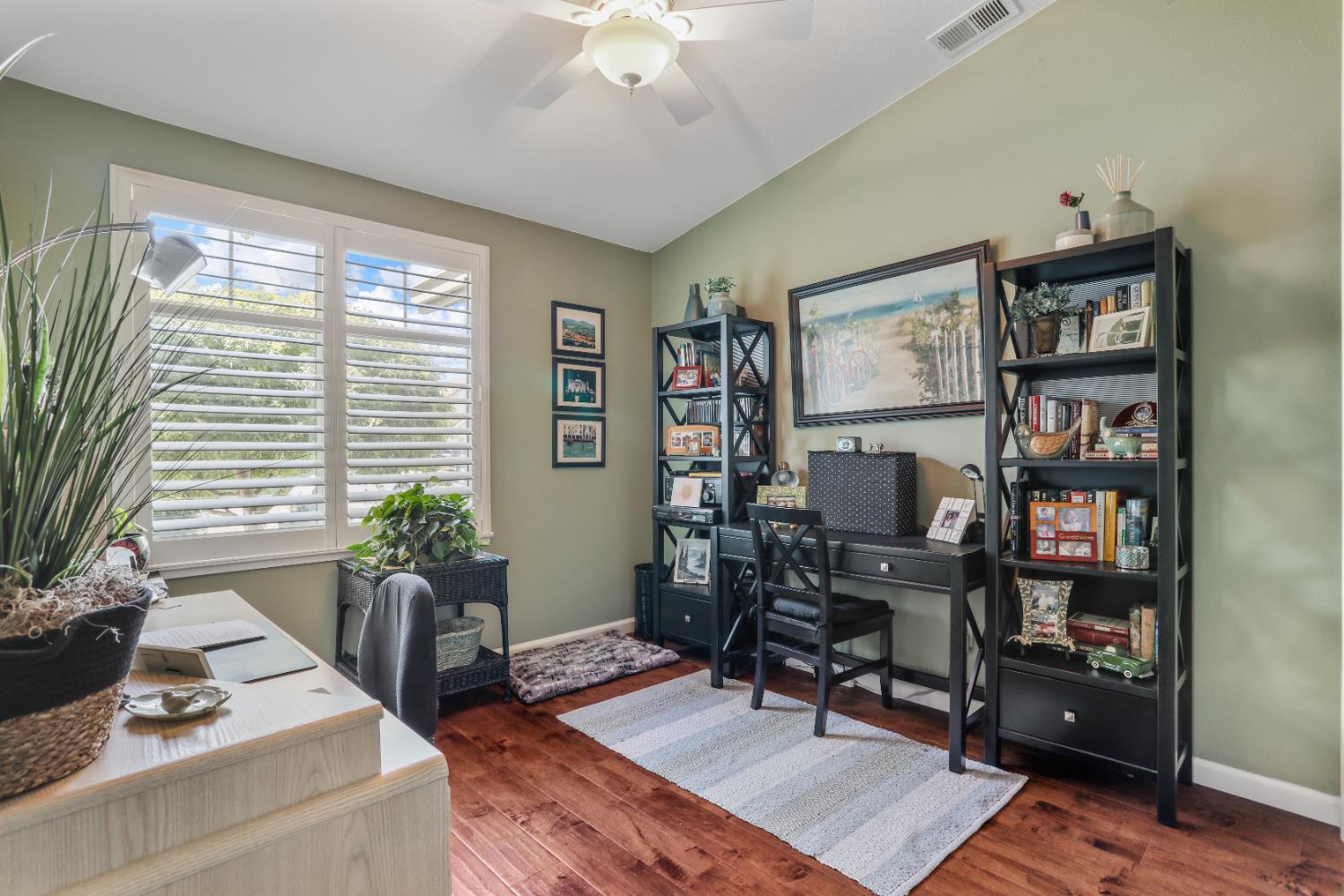 Detail Gallery Image 22 of 38 For 2545 Rose Hill Ln, Riverbank,  CA 95367 - 4 Beds | 2/1 Baths