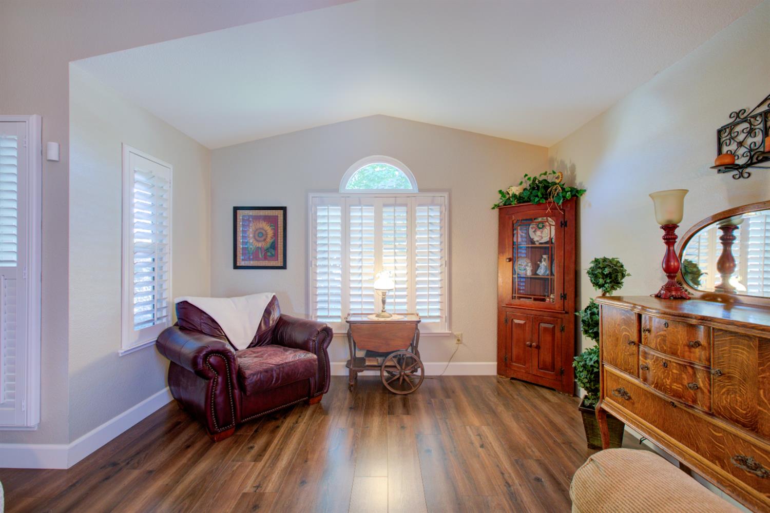 Detail Gallery Image 8 of 57 For 1320 Fairway Dr, Atwater,  CA 95301 - 3 Beds | 2 Baths
