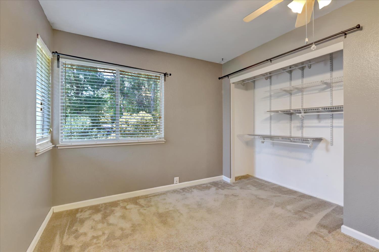 Detail Gallery Image 39 of 85 For 5809 Laguna Quail Way, Elk Grove,  CA 95758 - 4 Beds | 3 Baths