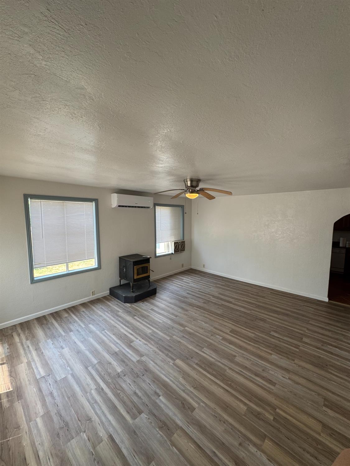 Detail Gallery Image 10 of 29 For 1307 Lower Honcut Rd, Oroville,  CA 95966 - 3 Beds | 1 Baths