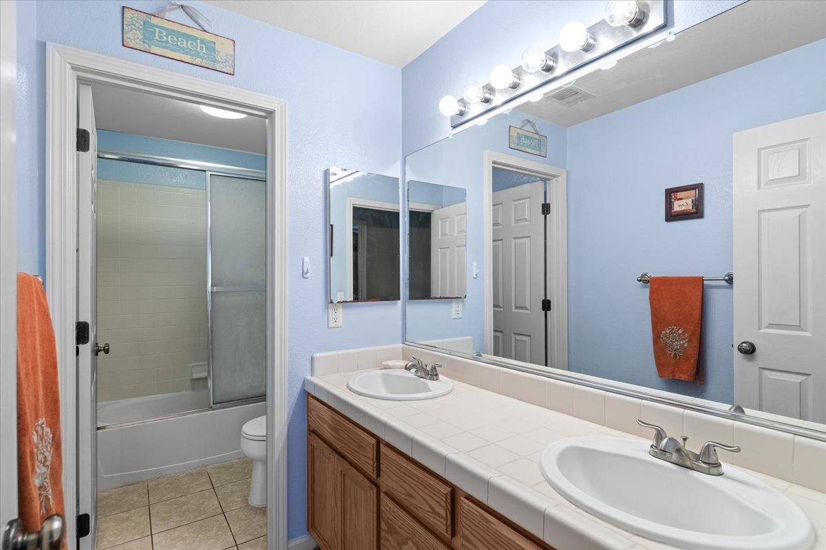 Detail Gallery Image 27 of 34 For 2812 Wind River Ct, Modesto,  CA 95356 - 4 Beds | 2 Baths