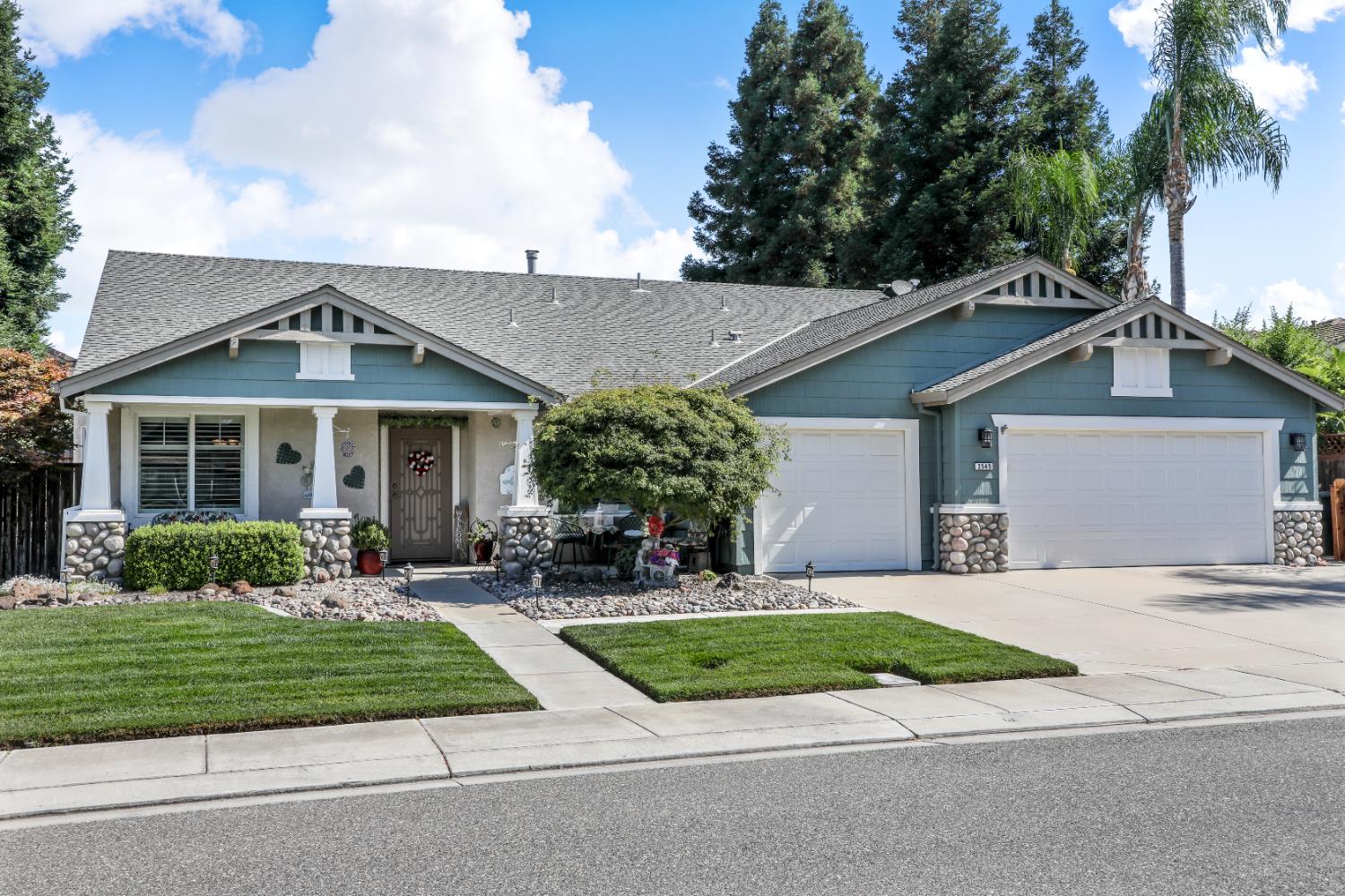 Detail Gallery Image 1 of 38 For 2545 Rose Hill Ln, Riverbank,  CA 95367 - 4 Beds | 2/1 Baths