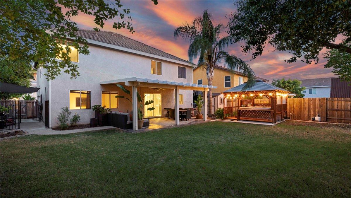 Detail Gallery Image 34 of 48 For 2152 Arnold Dr, Rocklin,  CA 95765 - 3 Beds | 2/1 Baths