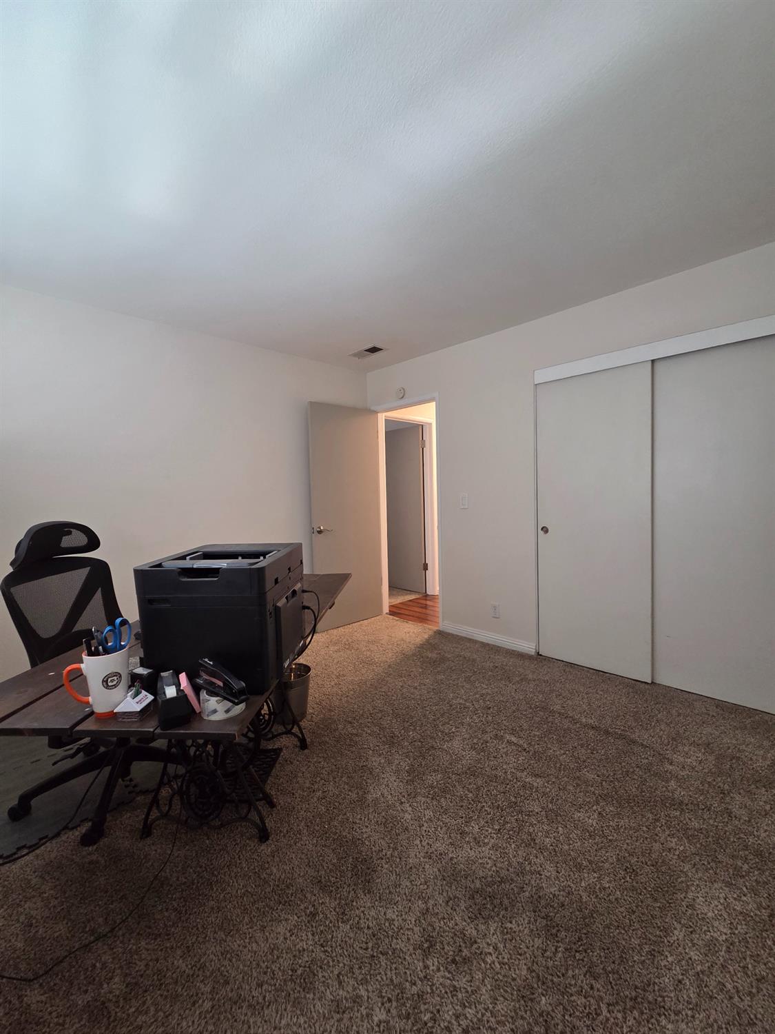 Detail Gallery Image 22 of 34 For 5710 Parkoaks Dr, Carmichael,  CA 95608 - 3 Beds | 1/1 Baths