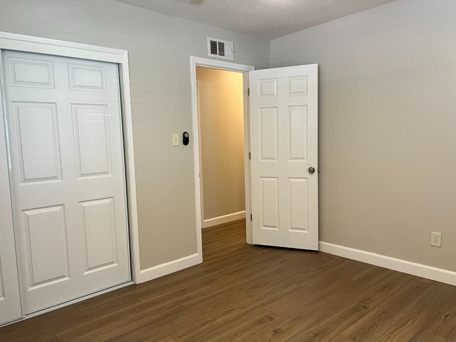 Detail Gallery Image 11 of 15 For 5730 Pearson Ave, Loomis,  CA 95650 - 3 Beds | 2 Baths