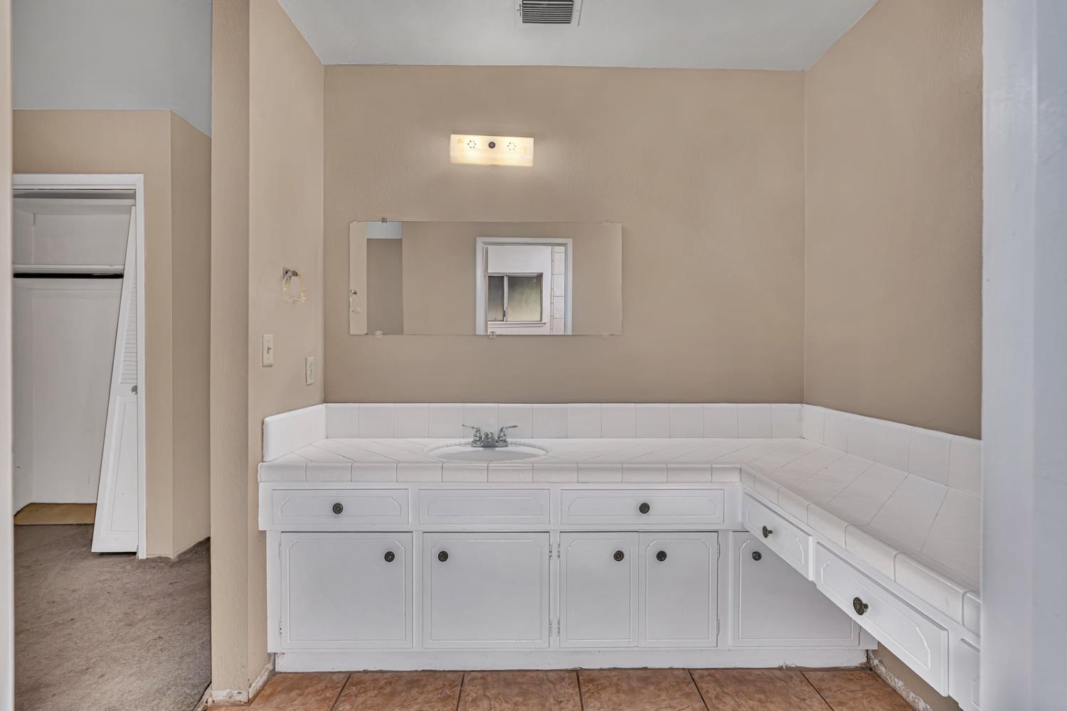 Detail Gallery Image 38 of 65 For 45660 Shain Ave, Dos Palos,  CA 93620 - 2 Beds | 2 Baths