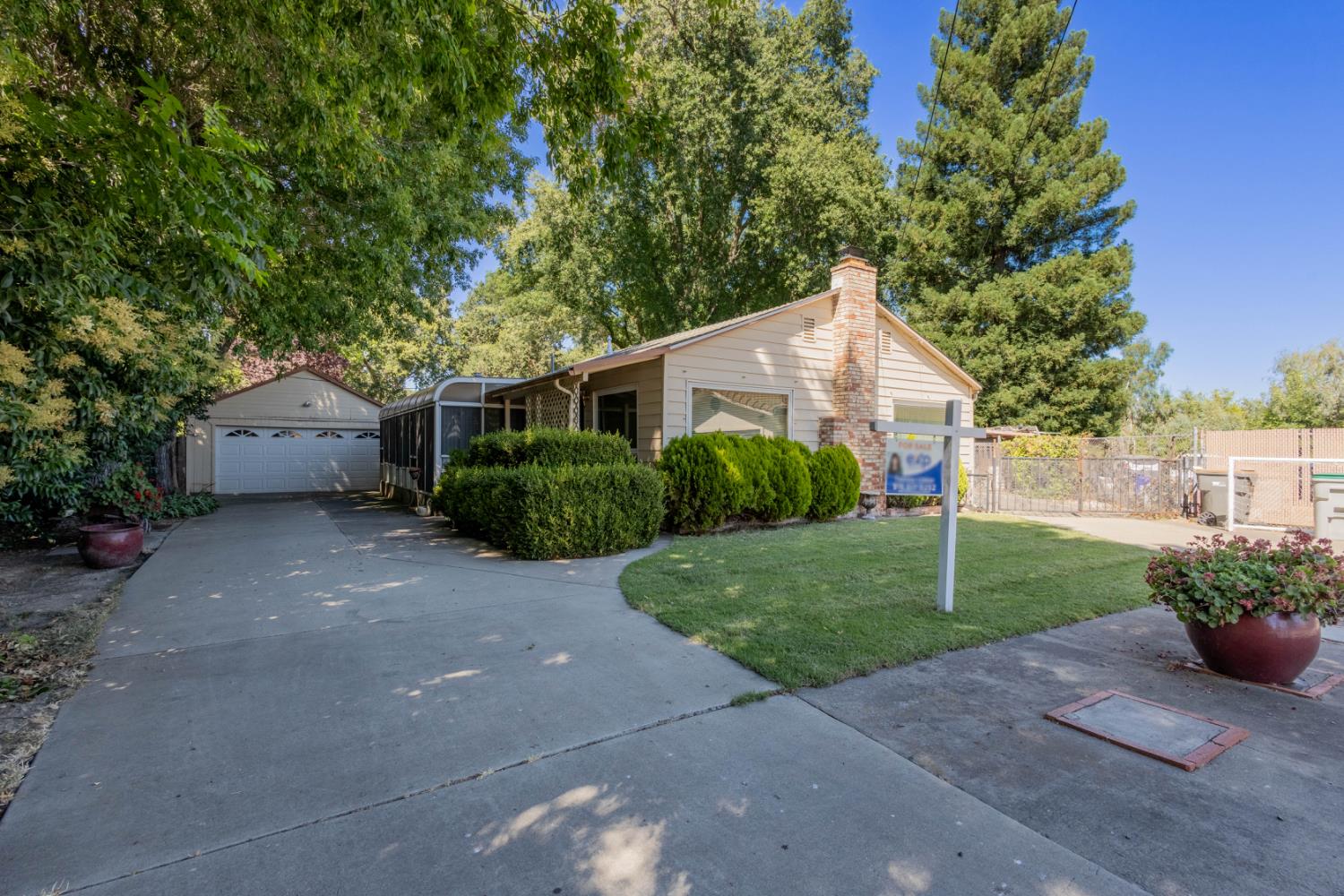Detail Gallery Image 1 of 37 For 3147 Cedar Ct, West Sacramento,  CA 95691 - 2 Beds | 1 Baths