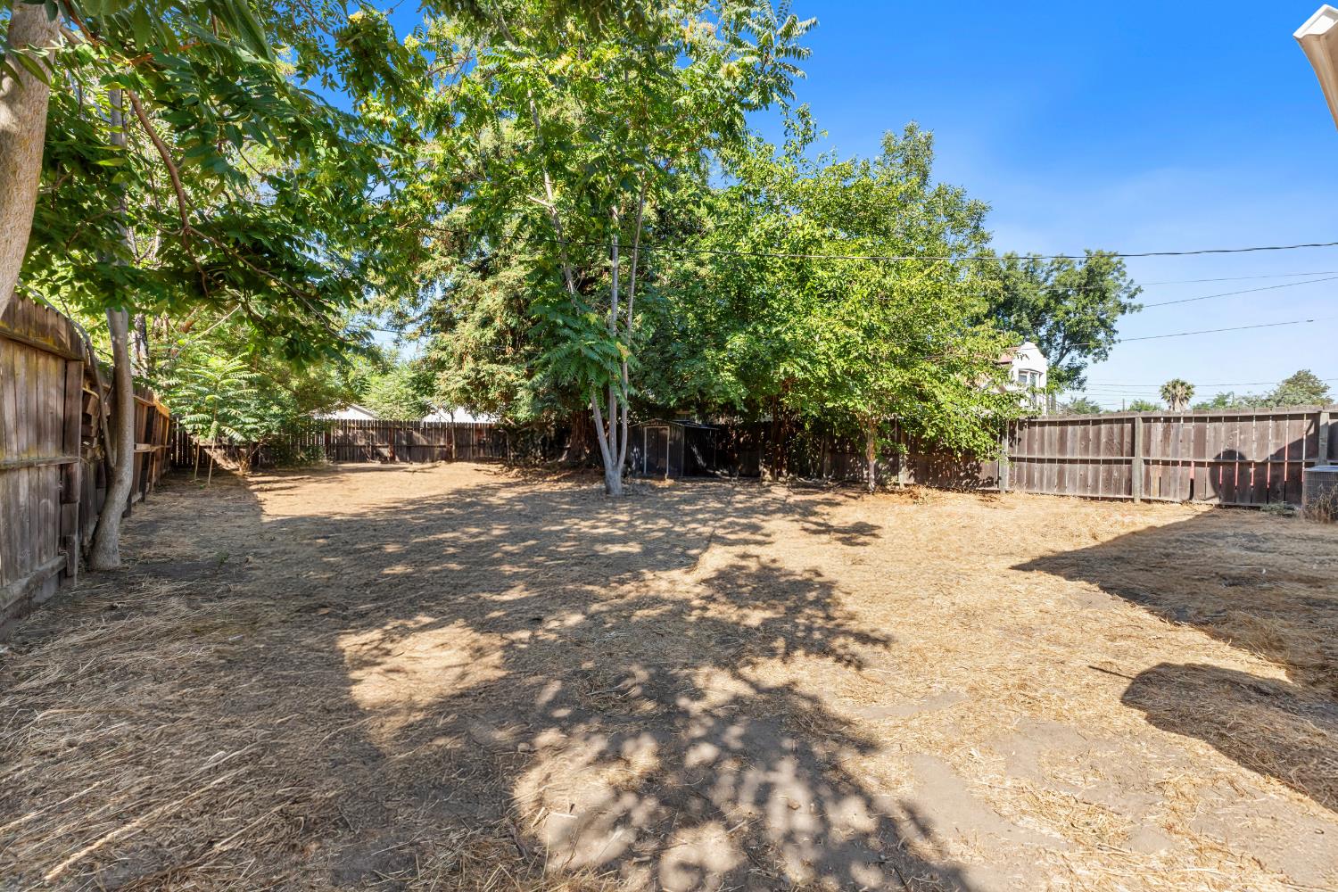 Detail Gallery Image 19 of 27 For 909 3rd St, Modesto,  CA 95351 - 2 Beds | 1 Baths
