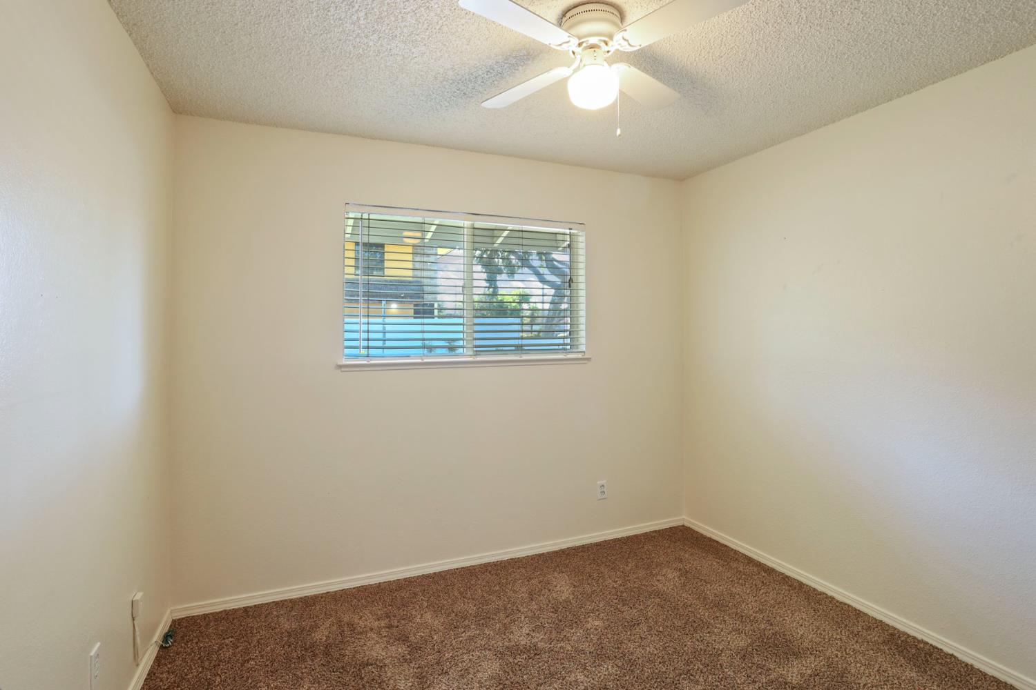 Detail Gallery Image 27 of 31 For 201 Woodrow Ave #20,  Modesto,  CA 95350 - 2 Beds | 1 Baths