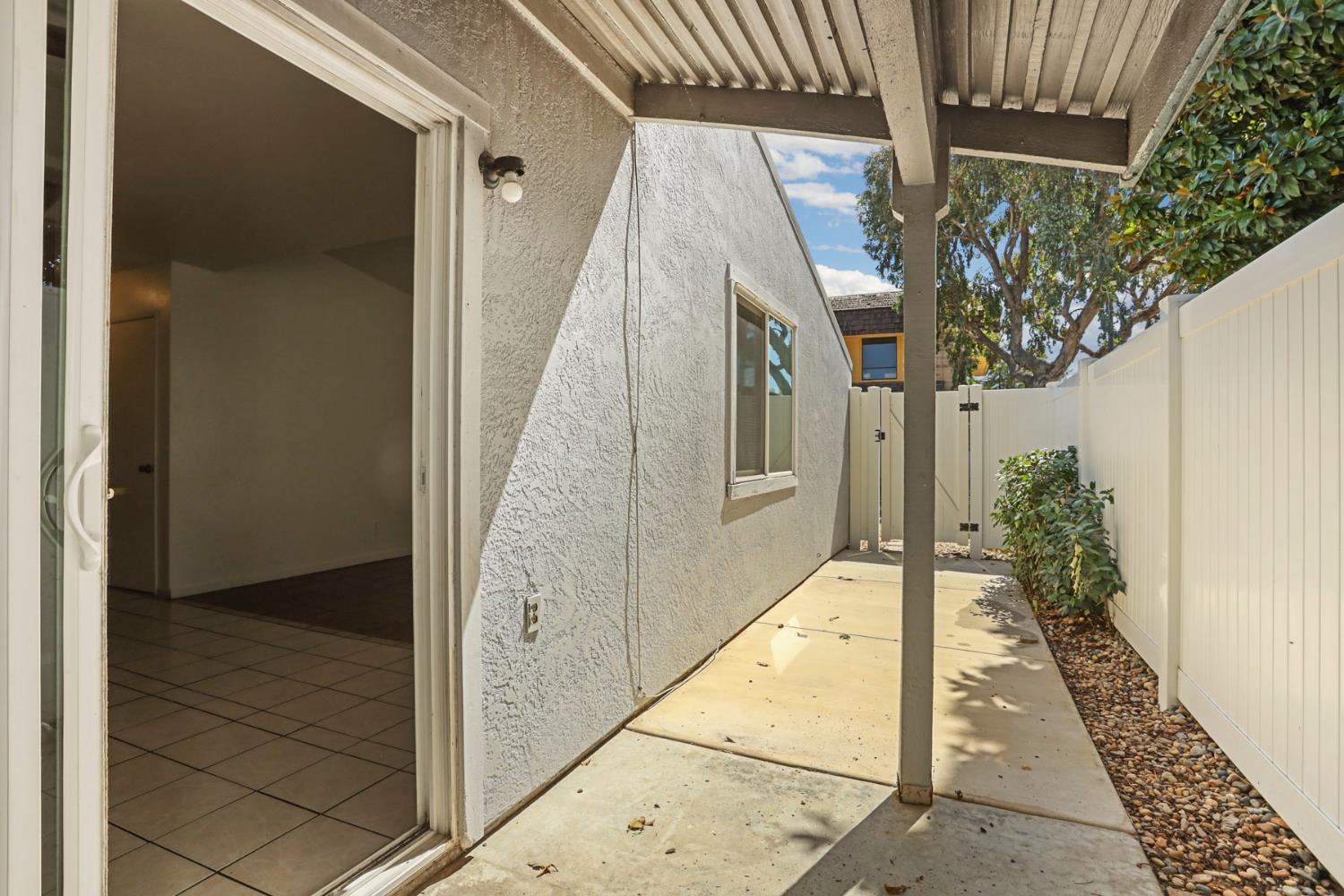 Detail Gallery Image 19 of 31 For 201 Woodrow Ave #20,  Modesto,  CA 95350 - 2 Beds | 1 Baths