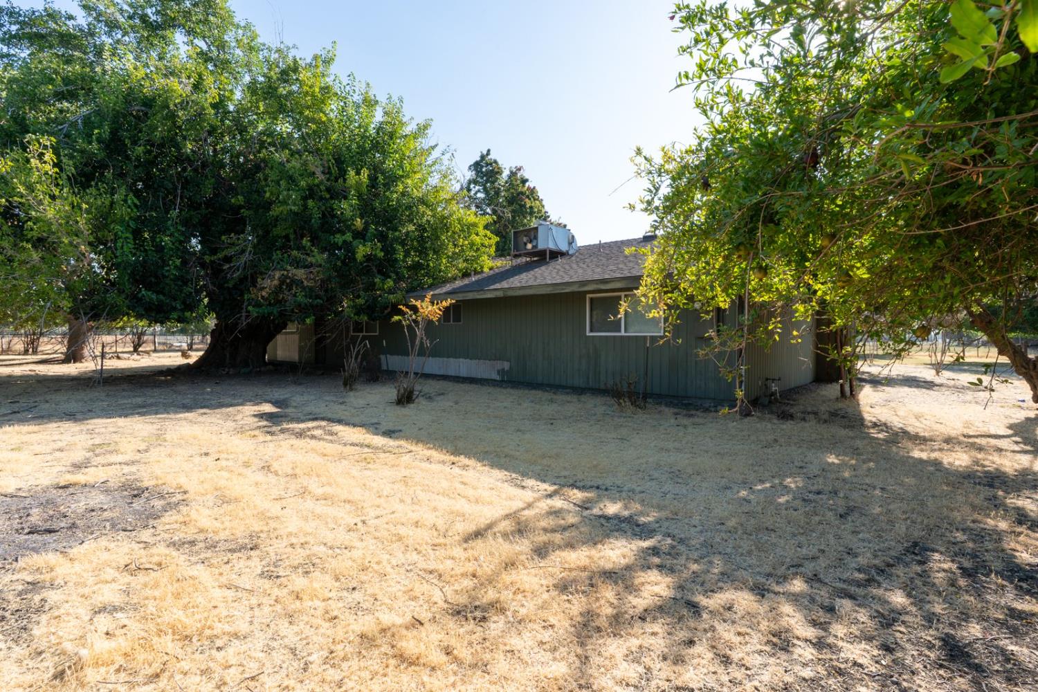 Detail Gallery Image 40 of 65 For 45660 Shain Ave, Dos Palos,  CA 93620 - 2 Beds | 2 Baths