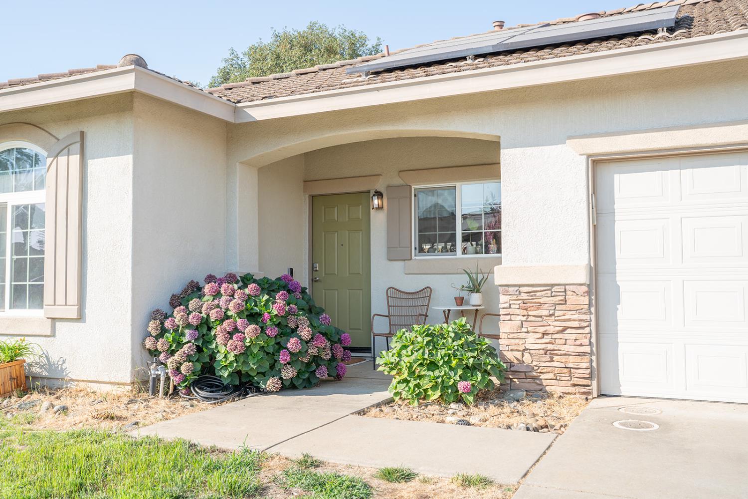 Detail Gallery Image 2 of 48 For 348 Eagle Dr, Ione,  CA 95640 - 3 Beds | 2 Baths