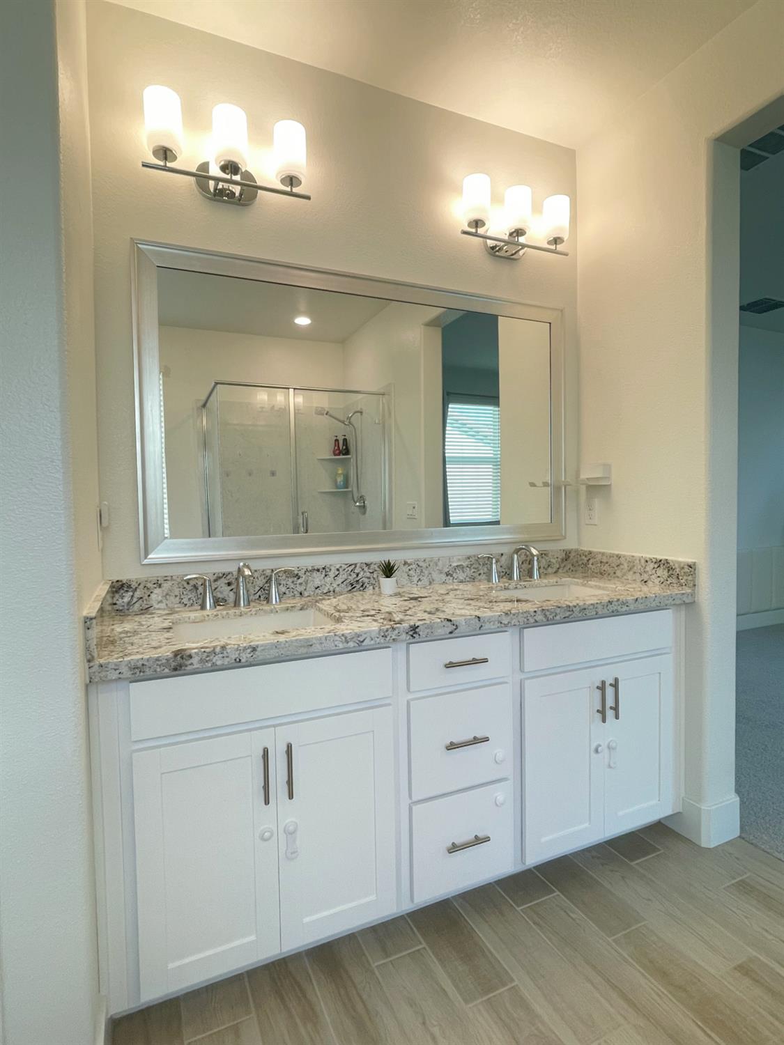 Detail Gallery Image 32 of 59 For 10622 Trill Way, Elk Grove,  CA 95757 - 3 Beds | 2/1 Baths