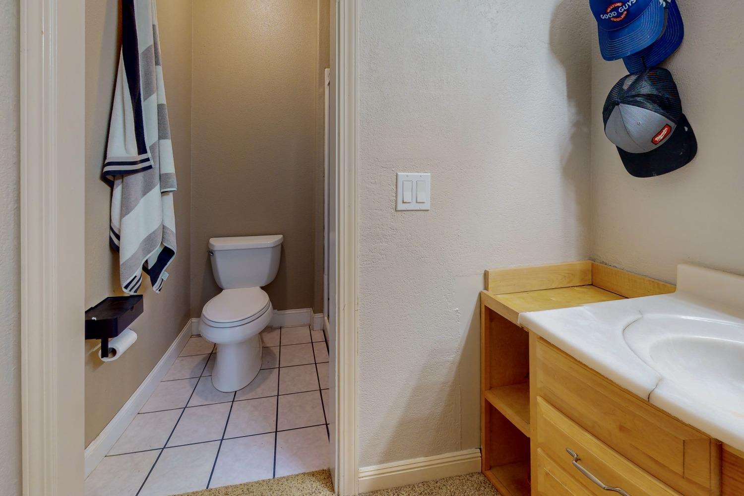 Detail Gallery Image 16 of 28 For 9192 Pershing Ave, Orangevale,  CA 95662 - 3 Beds | 2 Baths