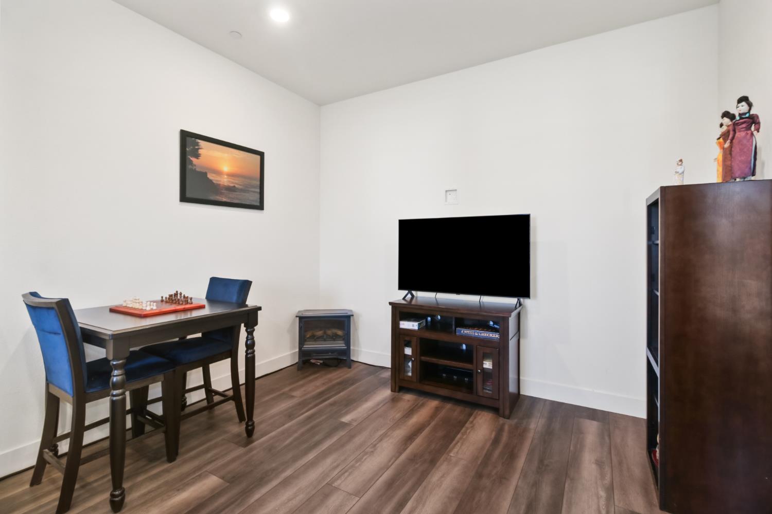 Detail Gallery Image 31 of 64 For 310 Milazzo Ct, El Dorado Hills,  CA 95762 - 3 Beds | 2/1 Baths