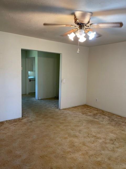 Detail Gallery Image 4 of 5 For 2832 Kay St, Ceres,  CA 95307 - 2 Beds | 1 Baths