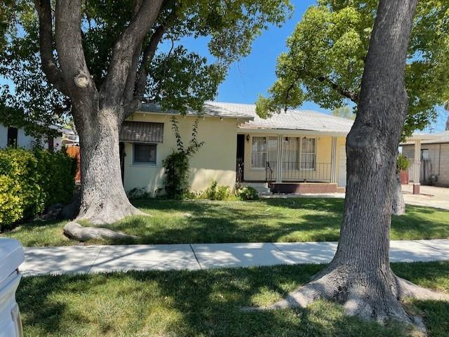 Detail Gallery Image 1 of 5 For 2832 Kay St, Ceres,  CA 95307 - 2 Beds | 1 Baths