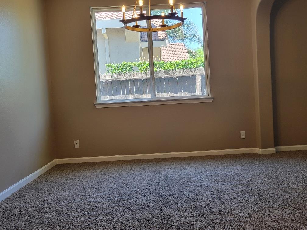 Detail Gallery Image 29 of 48 For 511 Milano Ct, Los Banos,  CA 93635 - 4 Beds | 2/1 Baths