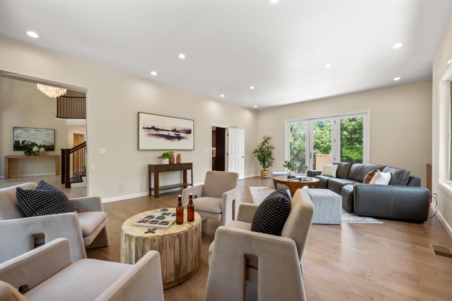 Detail Gallery Image 19 of 98 For 4324 Carlson Ct, Shingle Springs,  CA 95682 - 6 Beds | 6/3 Baths