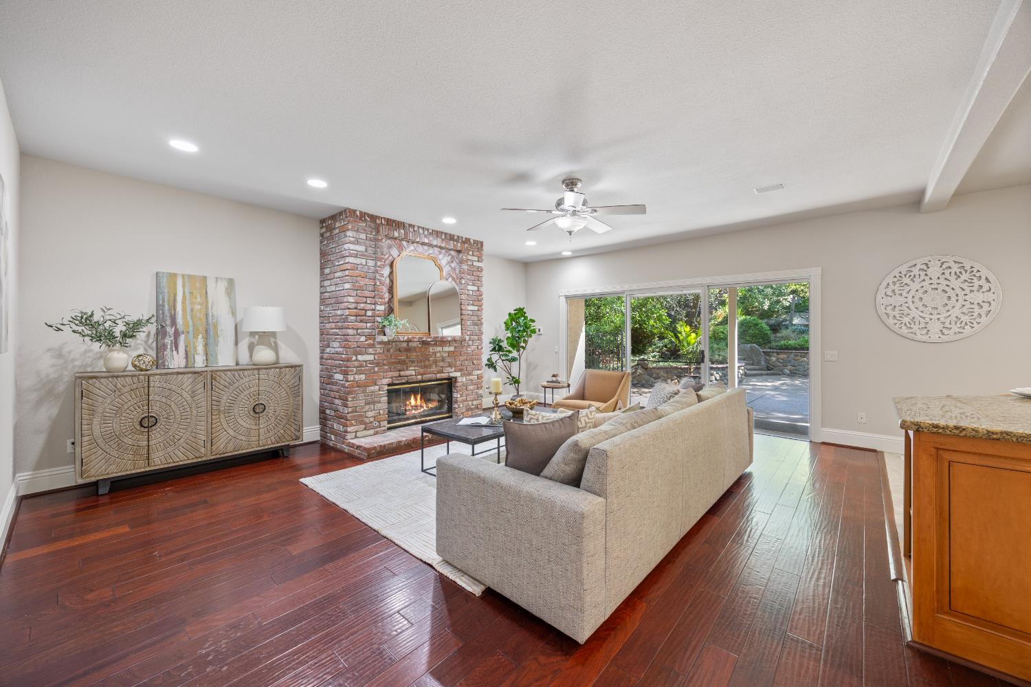 Detail Gallery Image 29 of 86 For 9740 Los Lagos Cir #NORTH,  Granite Bay,  CA 95746 - 4 Beds | 4/1 Baths