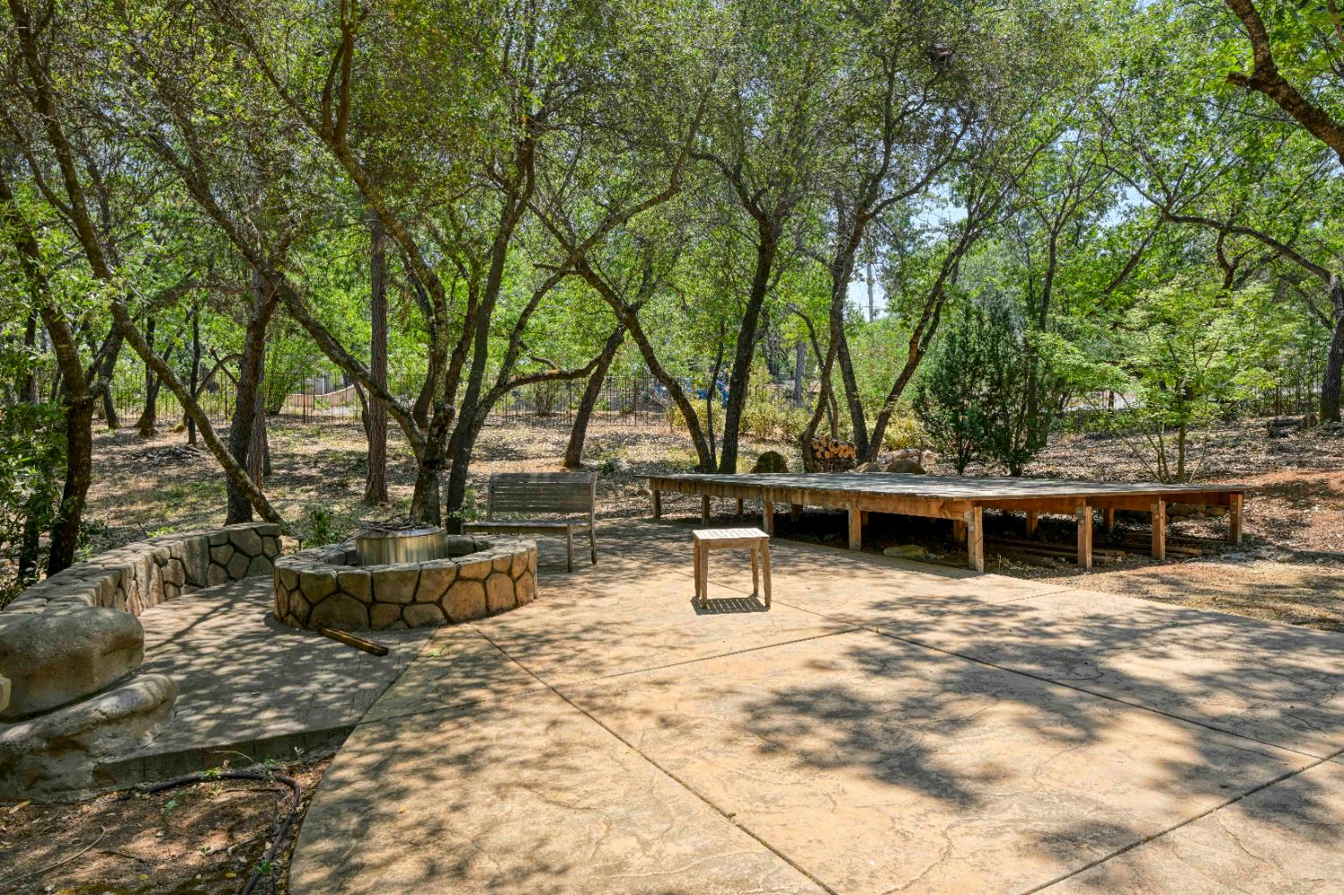 Detail Gallery Image 74 of 98 For 4324 Carlson Ct, Shingle Springs,  CA 95682 - 6 Beds | 6/3 Baths