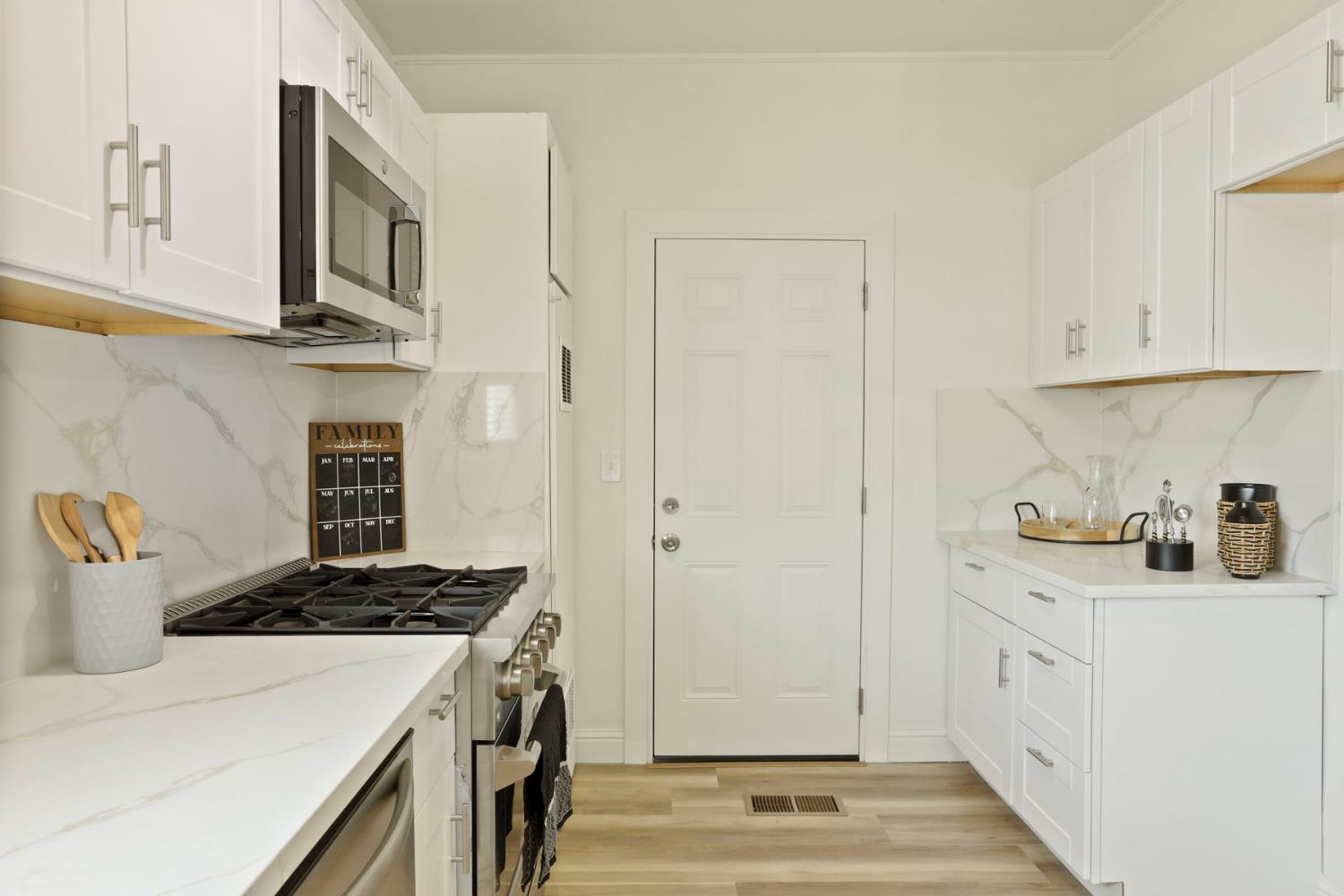 Detail Gallery Image 12 of 32 For 436 E Arcade St, Stockton,  CA 95204 - 3 Beds | 2 Baths