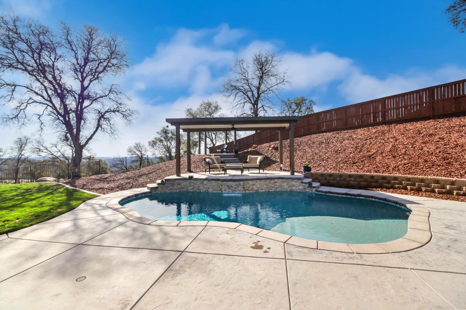 Detail Gallery Image 44 of 64 For 310 Milazzo Ct, El Dorado Hills,  CA 95762 - 3 Beds | 2/1 Baths