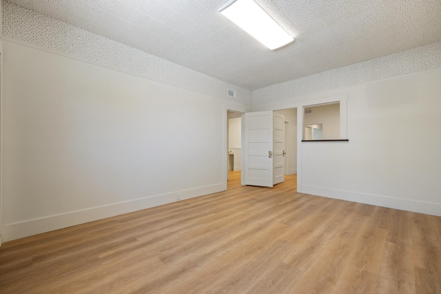 Detail Gallery Image 40 of 47 For 143 N Lincoln Ave, Manteca,  CA 95336 - 4 Beds | 4/3 Baths