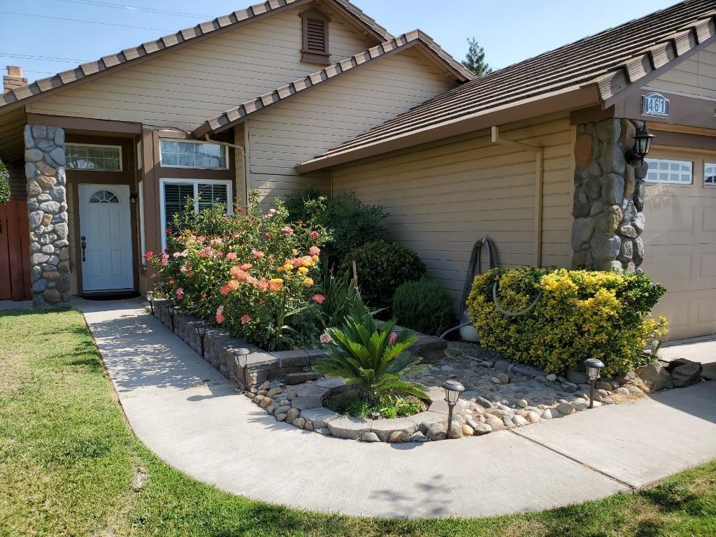 Detail Gallery Image 1 of 1 For 461 Merlot Ct, Manteca,  CA 95337 - 3 Beds | 2/4 Baths