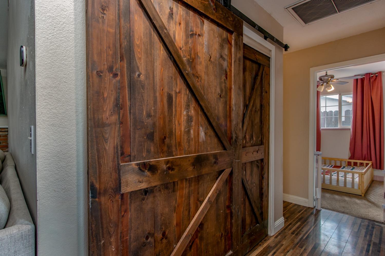 Detail Gallery Image 10 of 28 For 9192 Pershing Ave, Orangevale,  CA 95662 - 3 Beds | 2 Baths