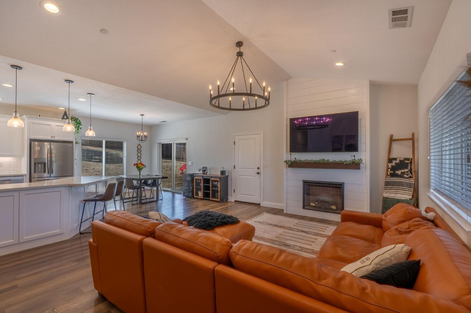 Detail Gallery Image 11 of 35 For 6449 Garner Pl, Valley Springs,  CA 95252 - 3 Beds | 2 Baths