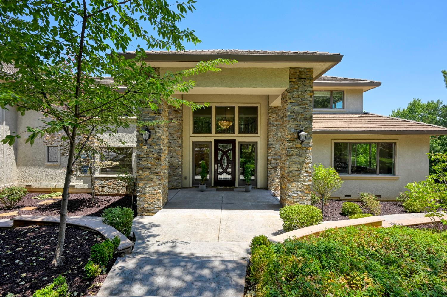 Detail Gallery Image 14 of 98 For 4324 Carlson Ct, Shingle Springs,  CA 95682 - 6 Beds | 6/3 Baths