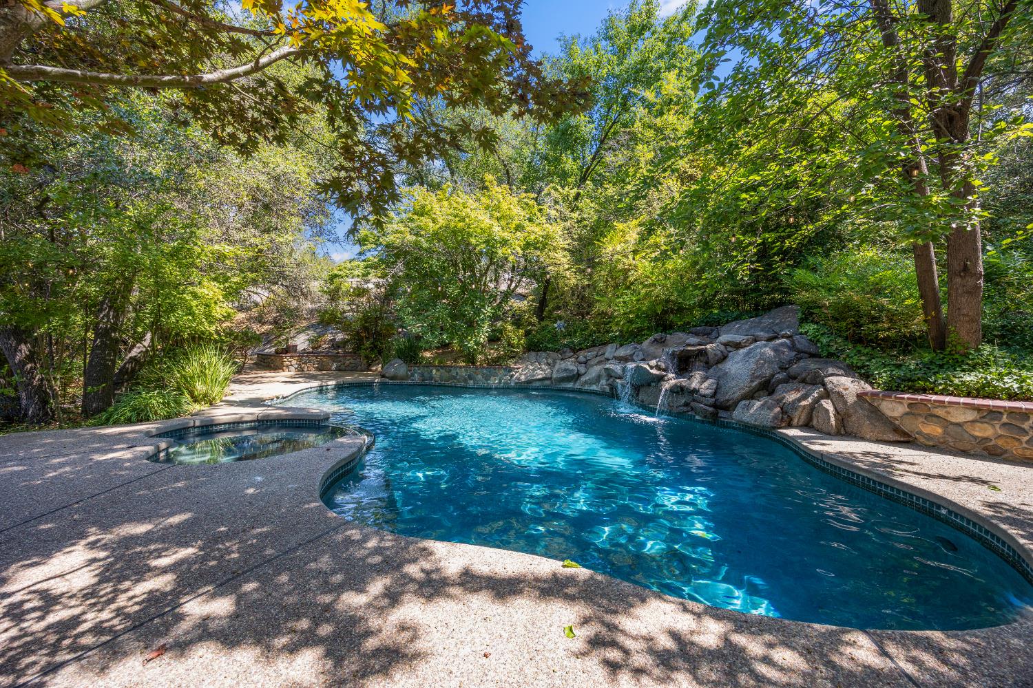 Detail Gallery Image 73 of 86 For 9740 Los Lagos Cir #NORTH,  Granite Bay,  CA 95746 - 4 Beds | 4/1 Baths
