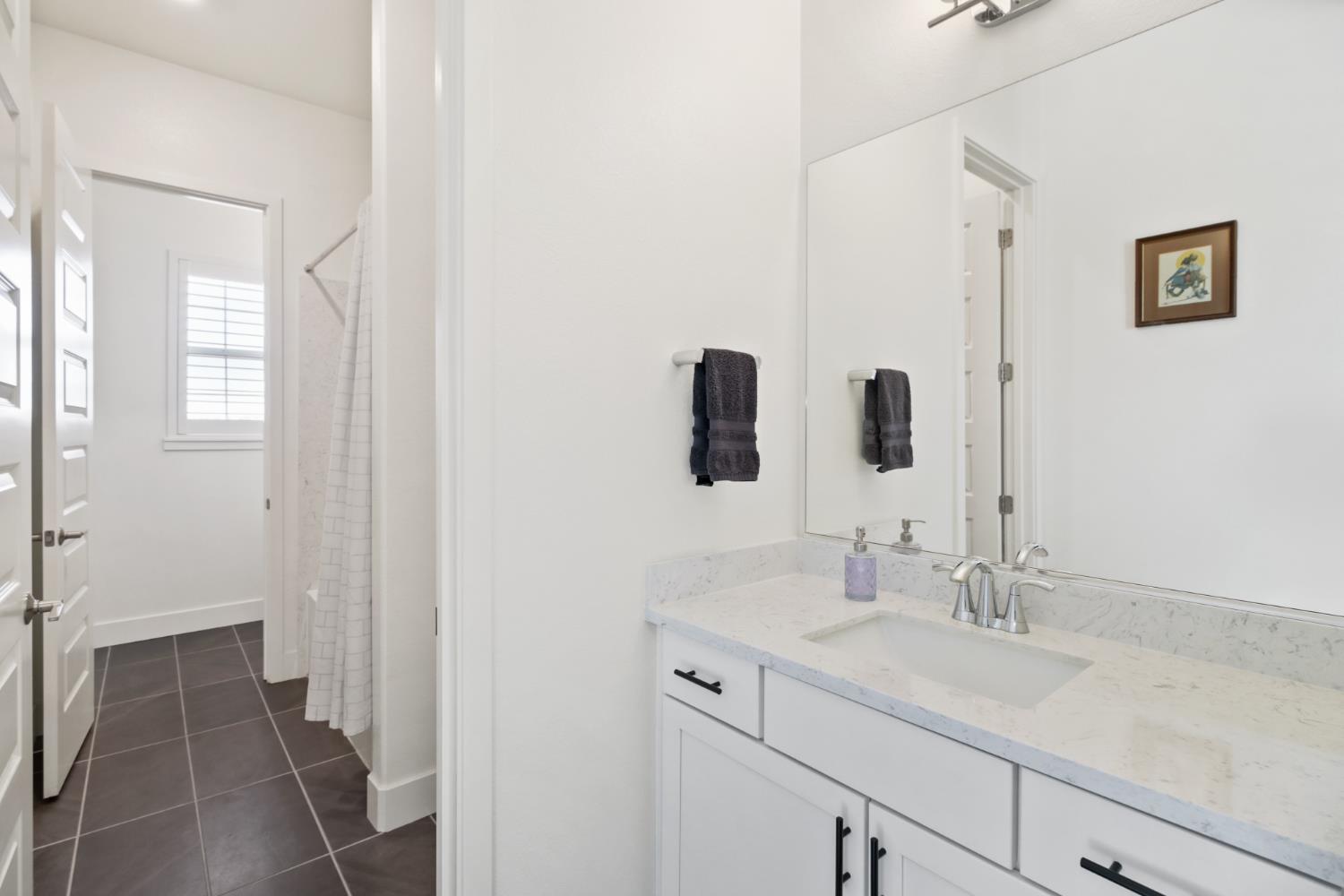 Detail Gallery Image 33 of 64 For 310 Milazzo Ct, El Dorado Hills,  CA 95762 - 3 Beds | 2/1 Baths