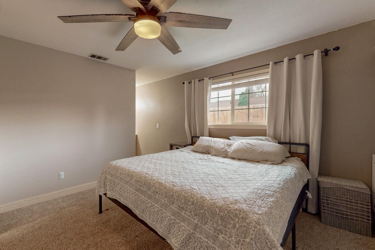 Detail Gallery Image 13 of 28 For 9192 Pershing Ave, Orangevale,  CA 95662 - 3 Beds | 2 Baths