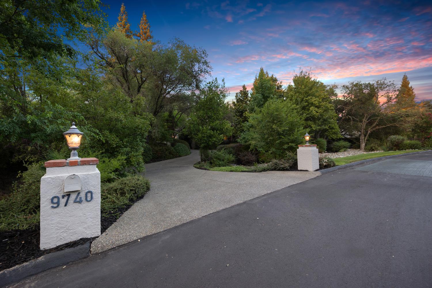 Detail Gallery Image 3 of 86 For 9740 Los Lagos Cir #NORTH,  Granite Bay,  CA 95746 - 4 Beds | 4/1 Baths