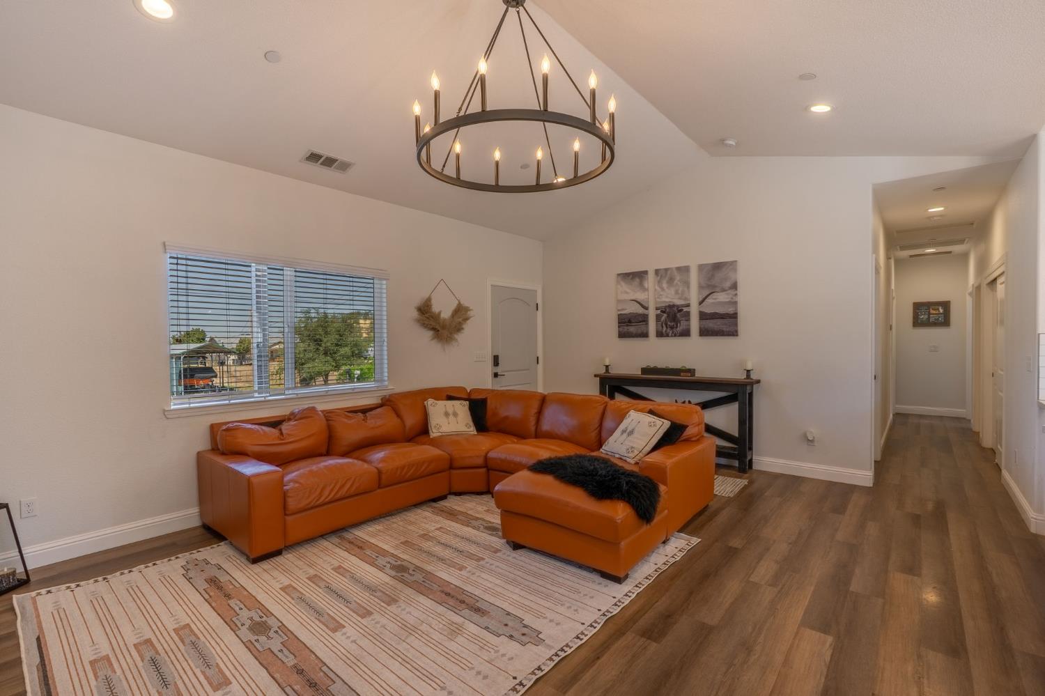 Detail Gallery Image 13 of 35 For 6449 Garner Pl, Valley Springs,  CA 95252 - 3 Beds | 2 Baths