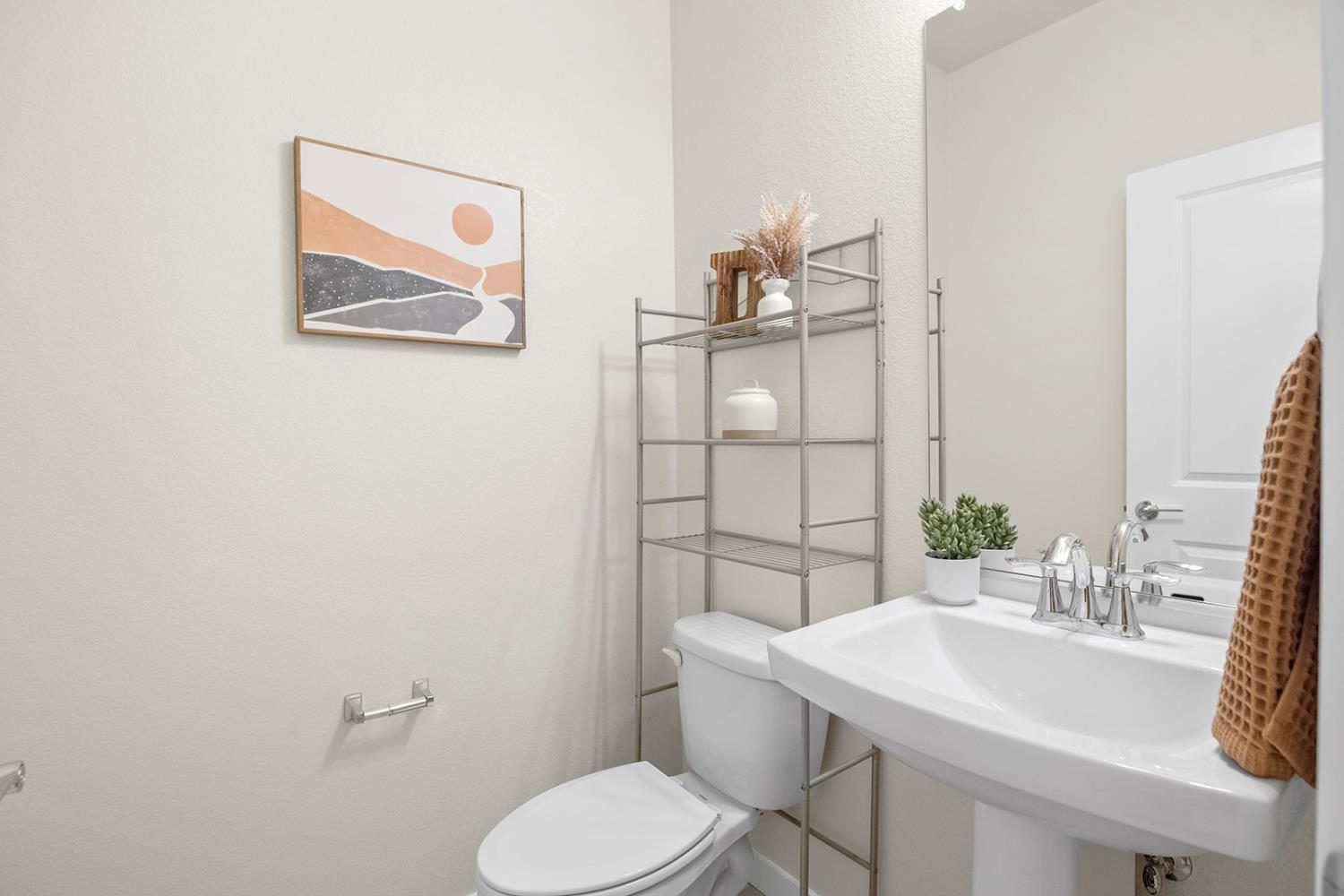 Detail Gallery Image 11 of 30 For 3230 Longspur Ln, West Sacramento,  CA 95691 - 3 Beds | 2/1 Baths